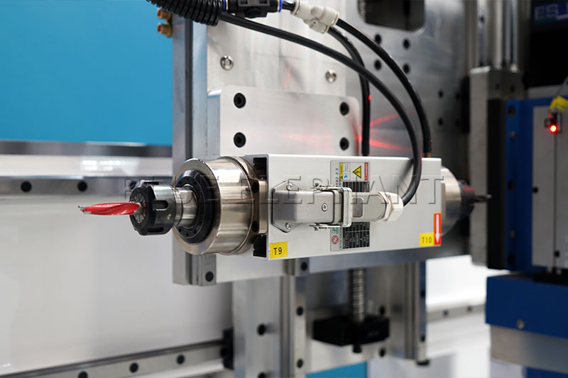 Horizontal spindle
