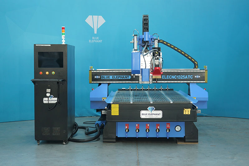 1325 High Efficiency Linear ATC CNC Router for Wood with Oscillating Cutter and CCD