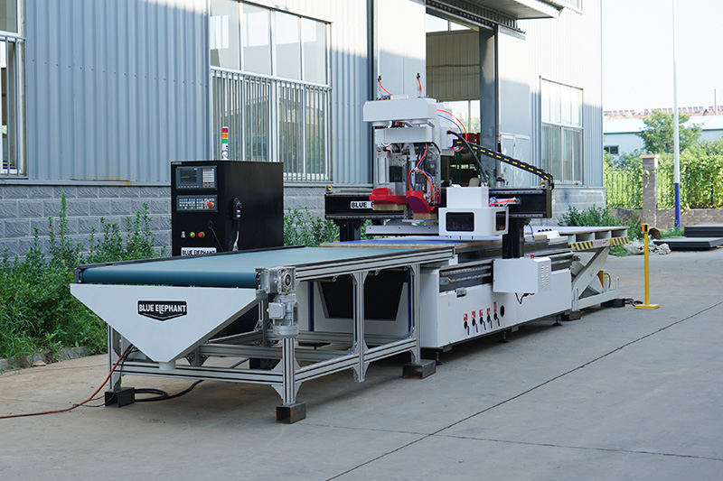 1325 Auto Feeding CNC Furniture Making Machine Nesting Machine for Sale