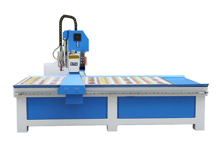 Best 1325 Wood CNC Router with Carmera CCD for Advertising Industry