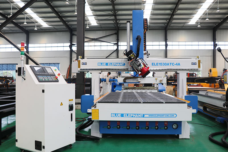 1530 4 Axis ATC CNC Wood Design Machine for Engraving Wooden Sculpture