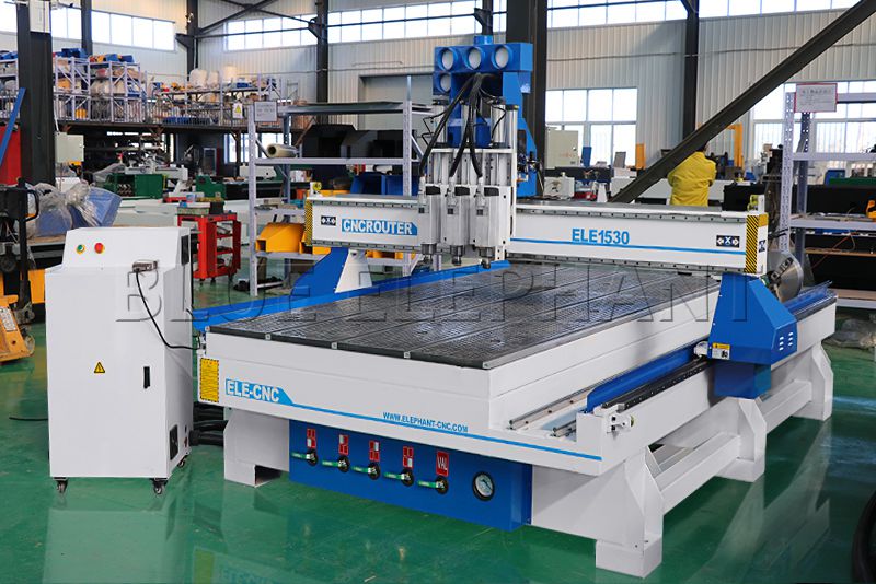 Why is the three-step woodworking engraving machine so popular?