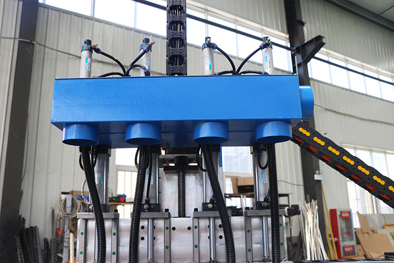1325 Multihead 4 Processes CNC Router with Rotary Device