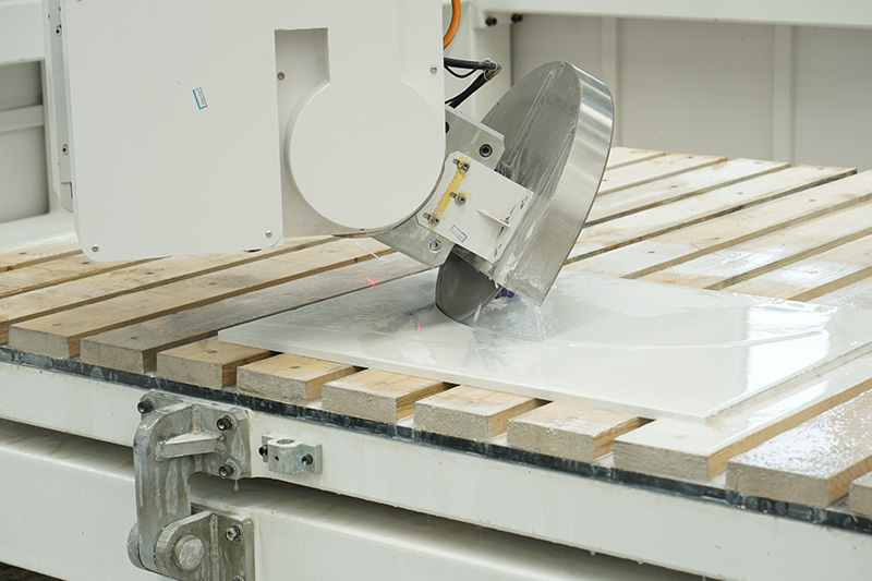 Inclined cutting