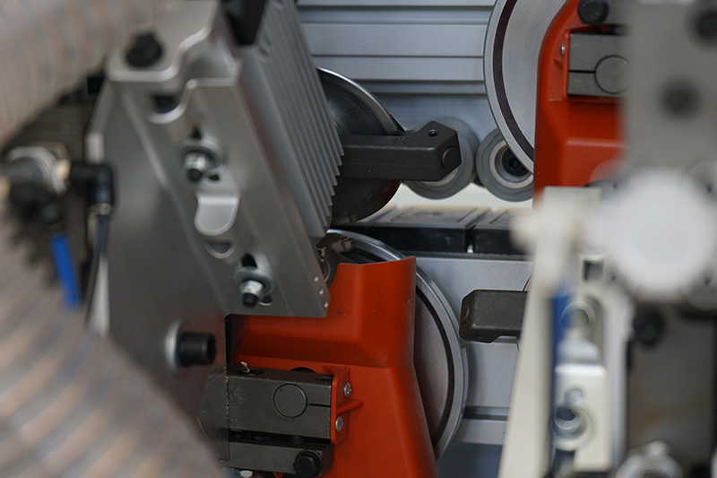 Upgraded E-70JR Edge Banding Machine Edge Bander for Sale