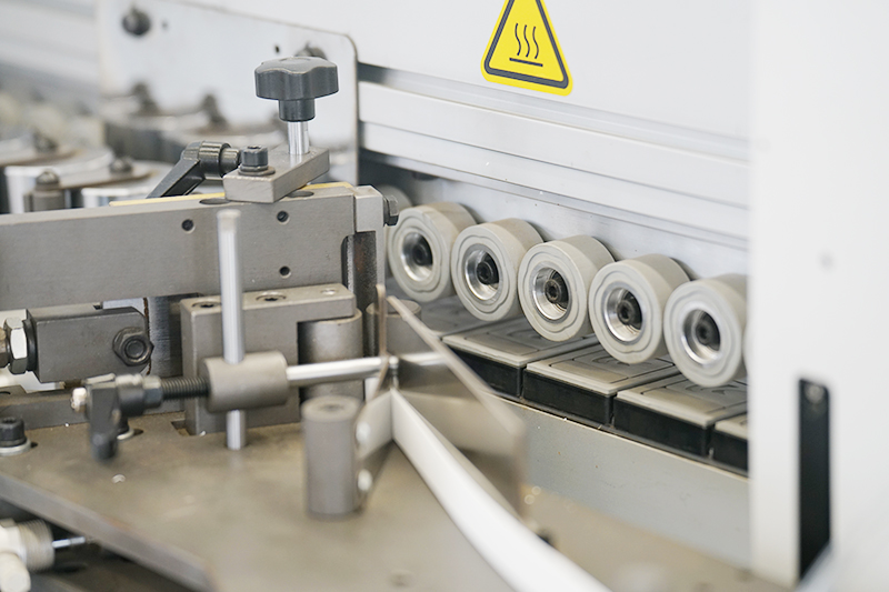 Advanced E-80L Automatic Laser Edge Banding Machine for Sale