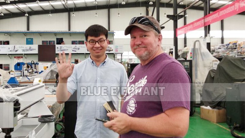 Australia Customer Visiting for EPS Styrofoam CNC Router