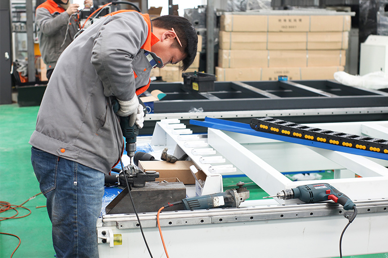 Do you know how to properly install a CNC router?