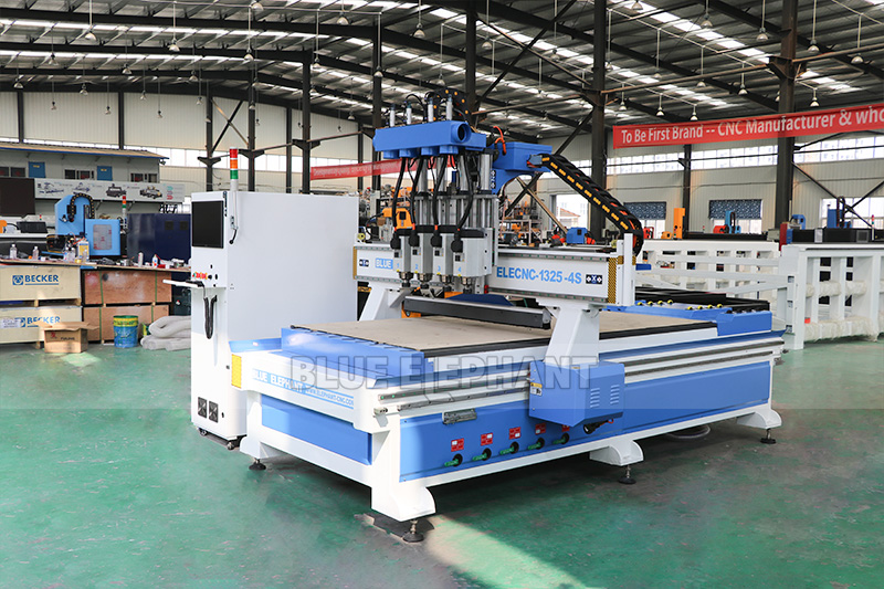 Blue elephant ushered in a large-scale upgrade of CNC routers
