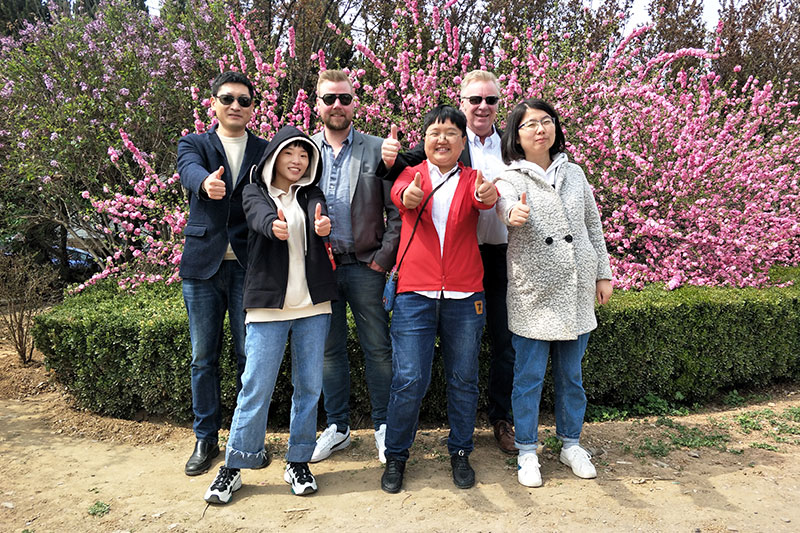 Customers from Sweden come to visit our factory, purchased our ATC machine and CNC oscillating knife