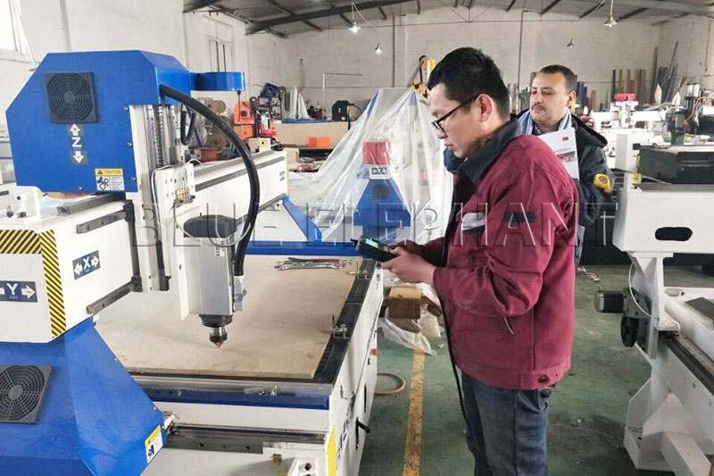A Customer from Egypt Came to Our Factory to See the CNC Machine