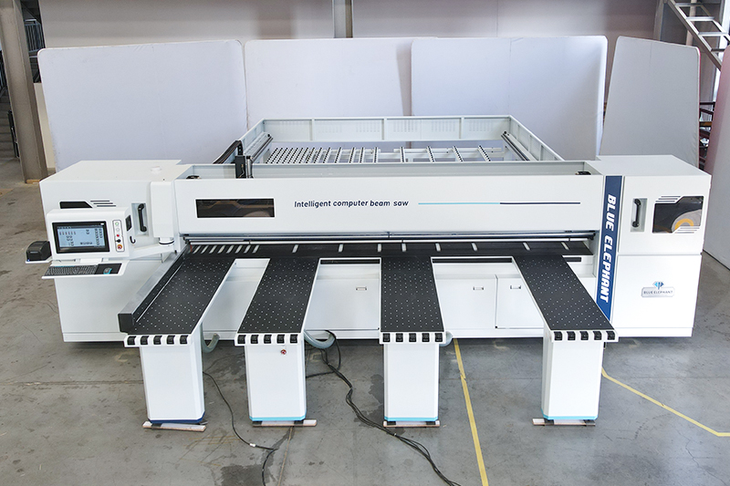 ELECNC-420 Computerized Beam Saw Woodworking Panel Saw Machine for Sale