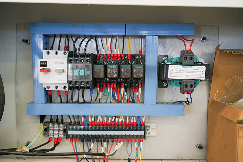 Electrical box