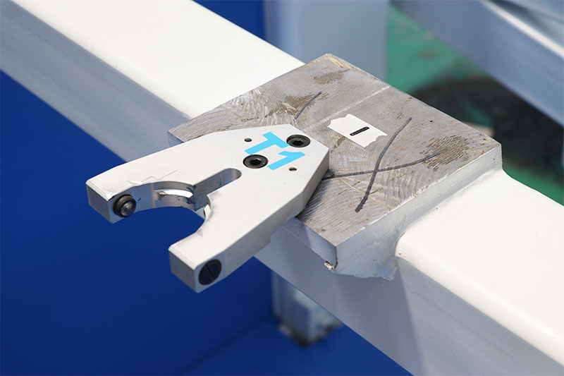 Linear Tool Changer