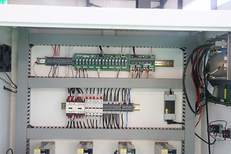 Internal Circuit