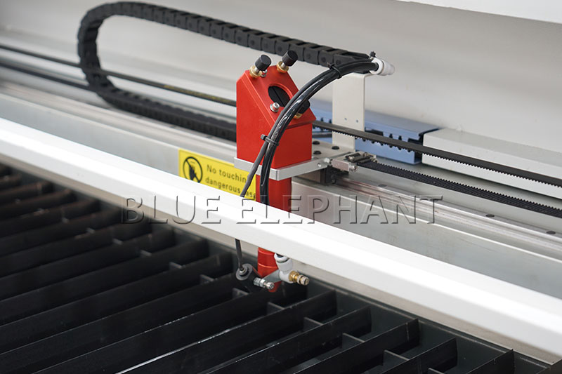 Cost-effective CO2 Laser Engraving Machine Fabric CO2 Cutter for Home Use at Low Cost