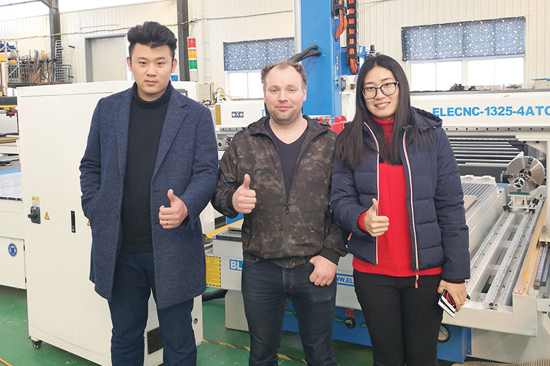 Our Factory Ushered in Russian Customer