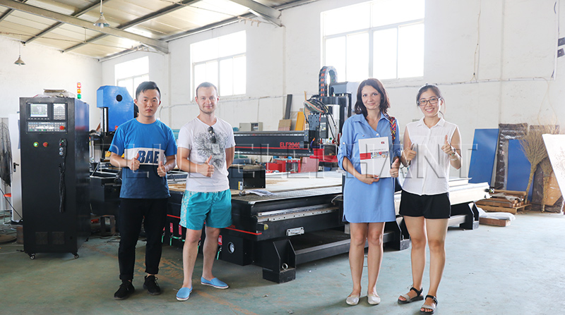 Russian Client and His Wife with 2040 Cnc Oscillating Knife Cutting Machine