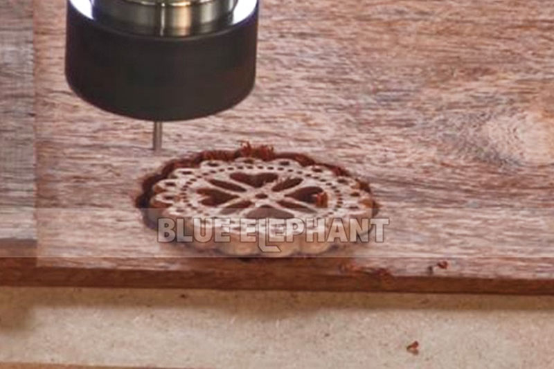 The samples carved by our machines are completely comparable to those made by hand.