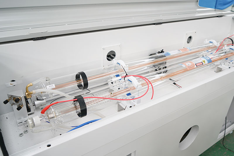 High Efficiency 1390 Double Head CO2 Laser Cutting Machine for Sale at Favorable Price