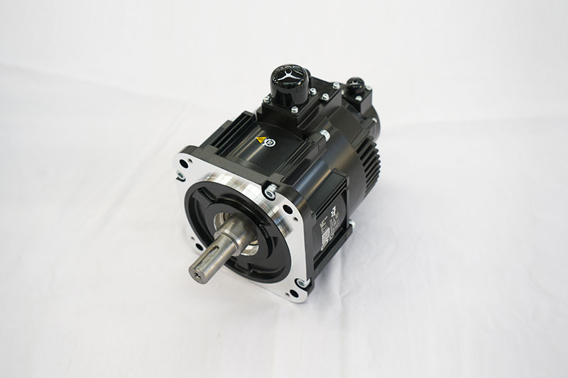 Yaskawa servo motor